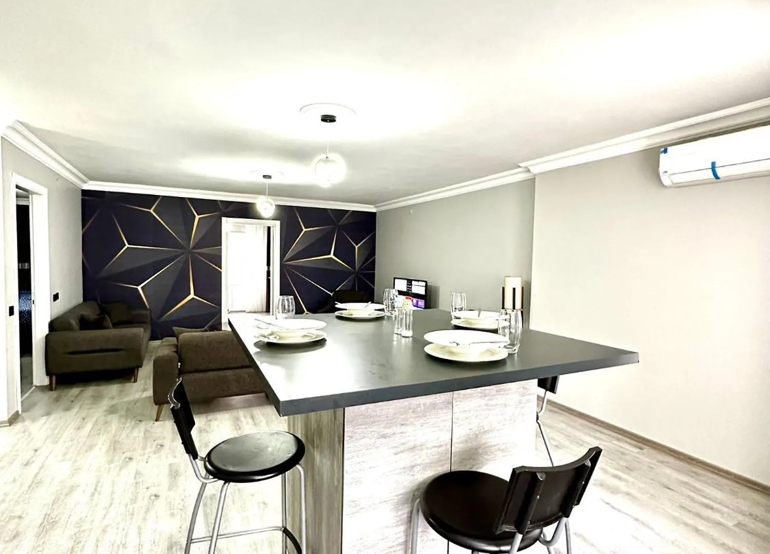 Ekinci Plaza Apartment Istanbul