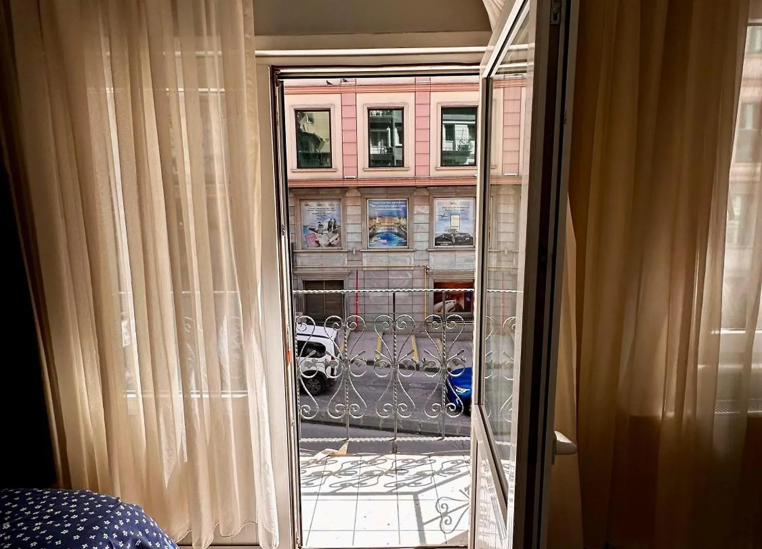 Ekinci Plaza Apartment Istanbul