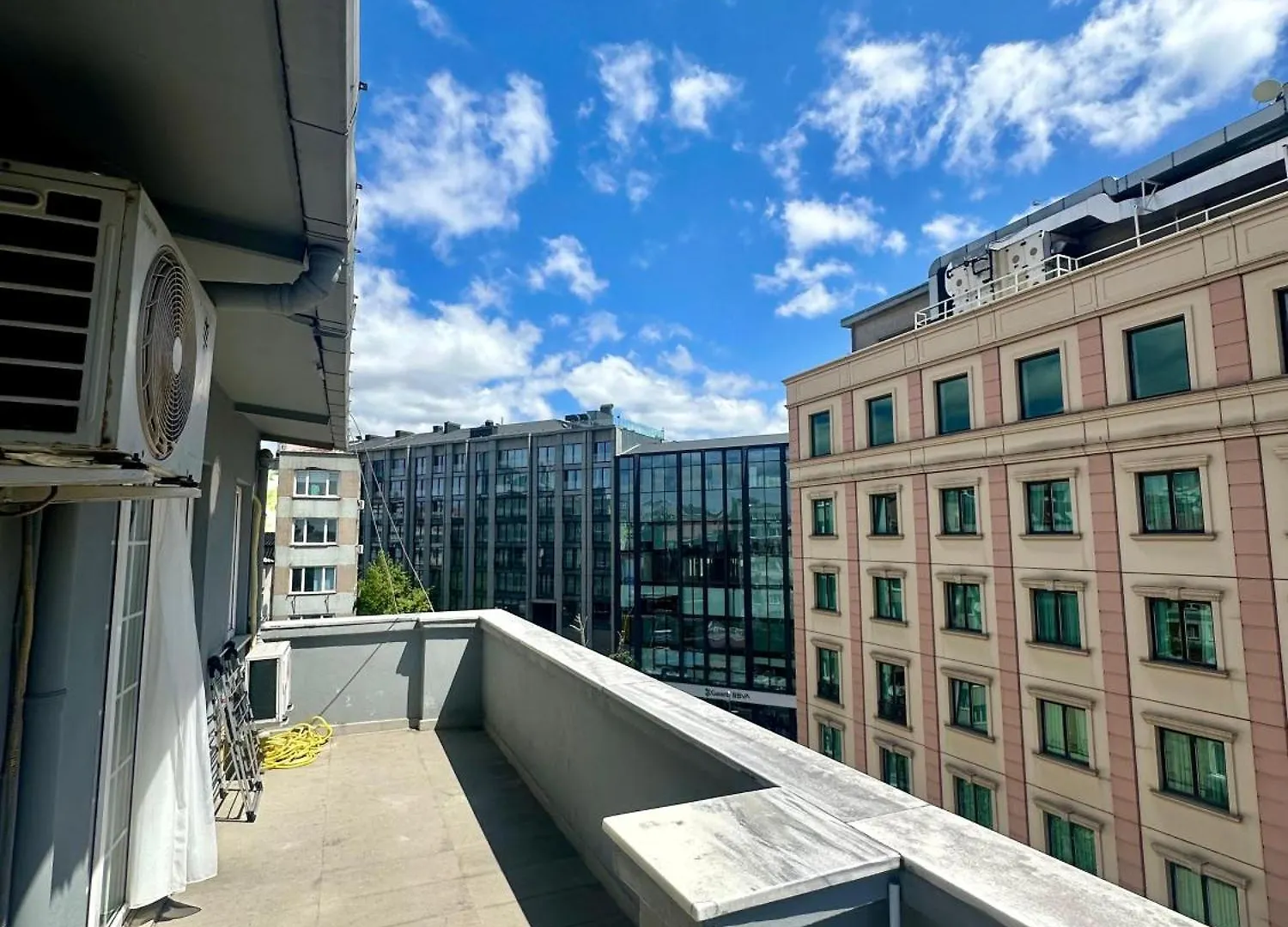 Ekinci Plaza Apartment Istanbul