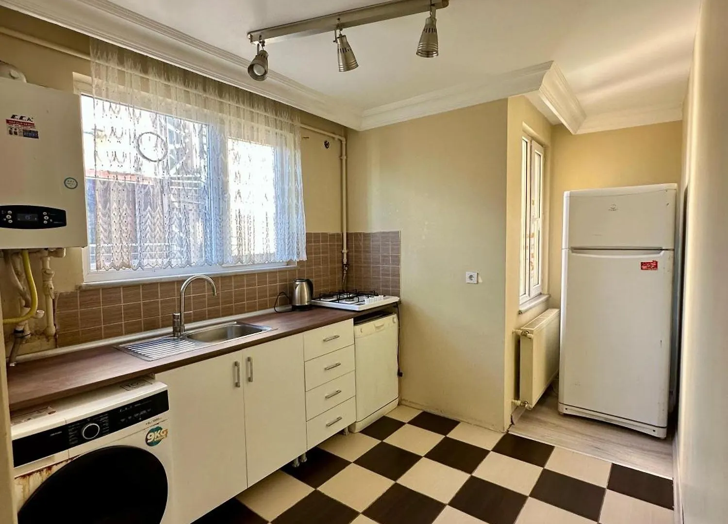 Ekinci Plaza Apartment Istanbul Turkey